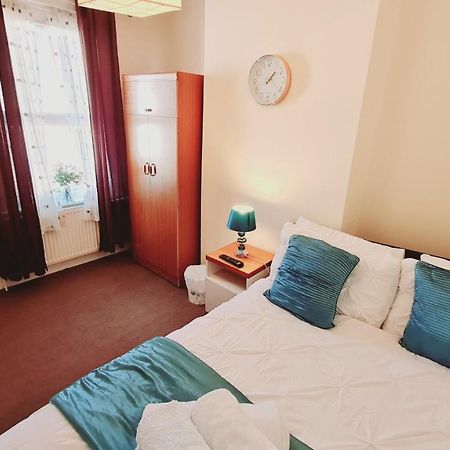 Cedar Villa - Perfect For Longer Stays Chatham  Eksteriør bilde