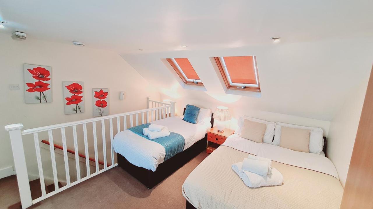Cedar Villa - Perfect For Longer Stays Chatham  Eksteriør bilde